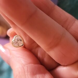 2 Gold Heart-Shaped Diamond Stud Earrings And Melinda Maria